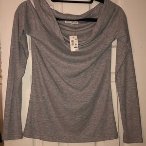 Off the shoulder long sleeve